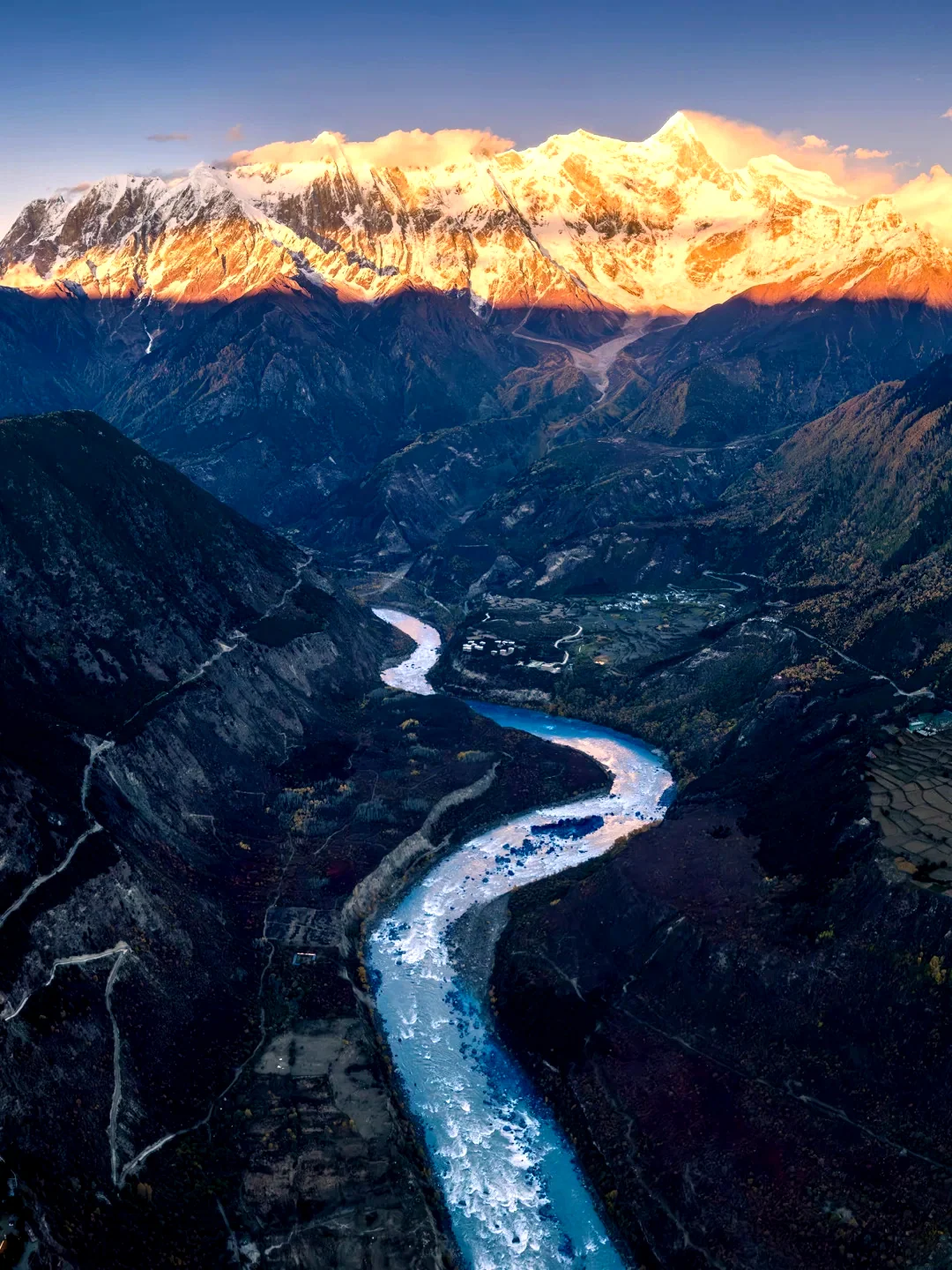 雅鲁藏布大峡谷