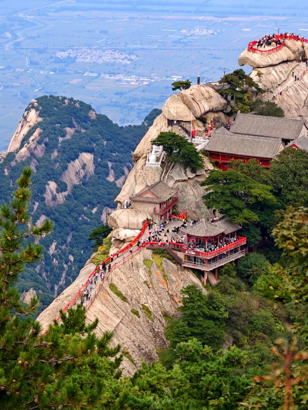 华山